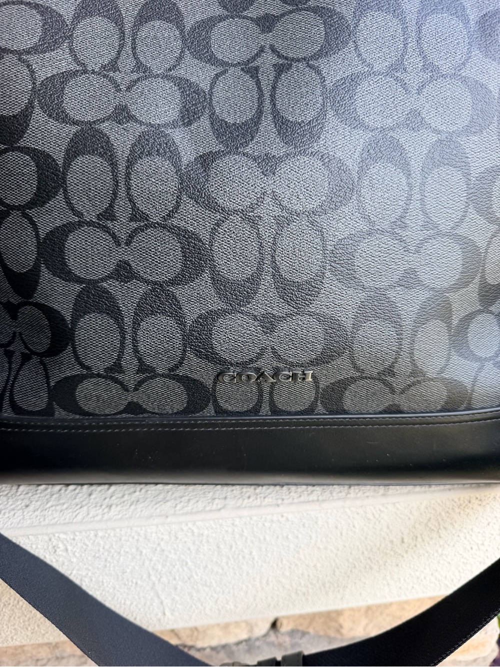 Coach C9442 Large Tote Black Signature Canvas Leather Crossbody Bag $398 - Picture 2 of 13